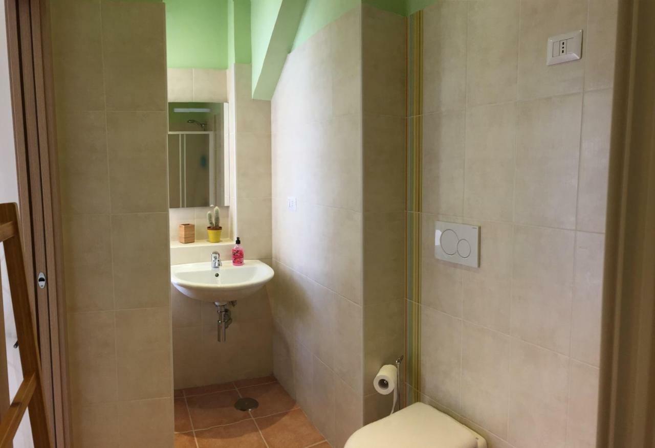 B&B Sorgente 23 Salerno Bagian luar foto