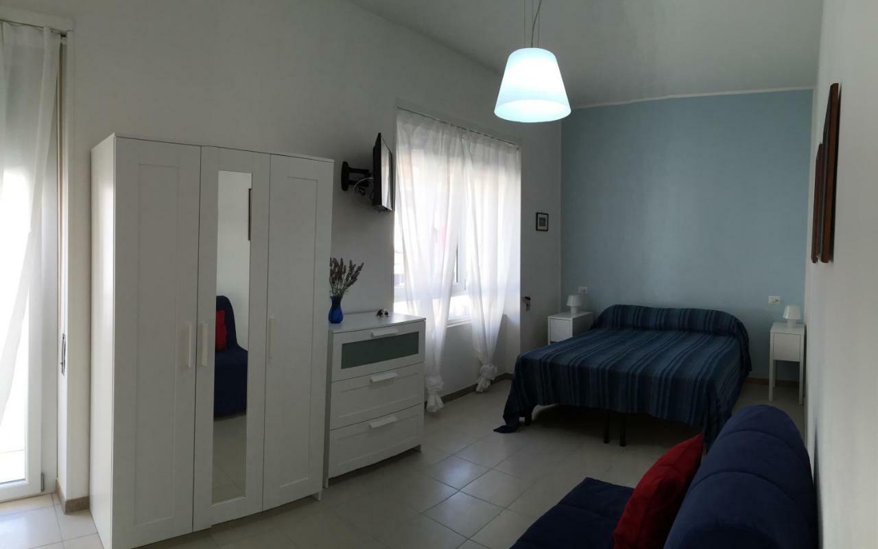 B&B Sorgente 23 Salerno Bagian luar foto