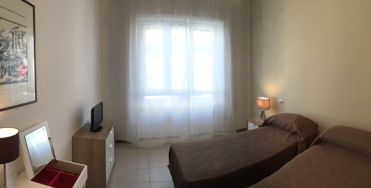 B&B Sorgente 23 Salerno Bagian luar foto