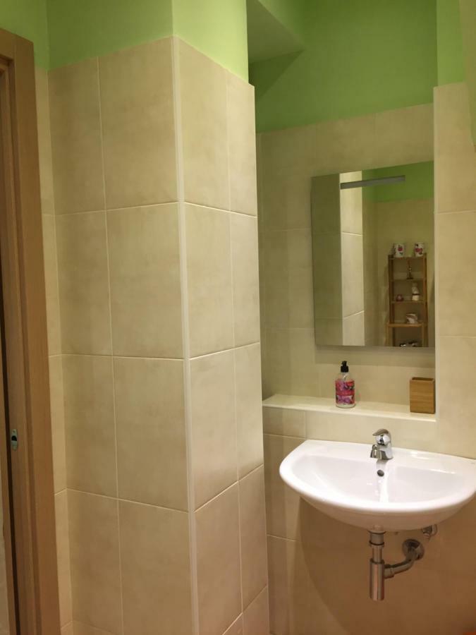B&B Sorgente 23 Salerno Bagian luar foto